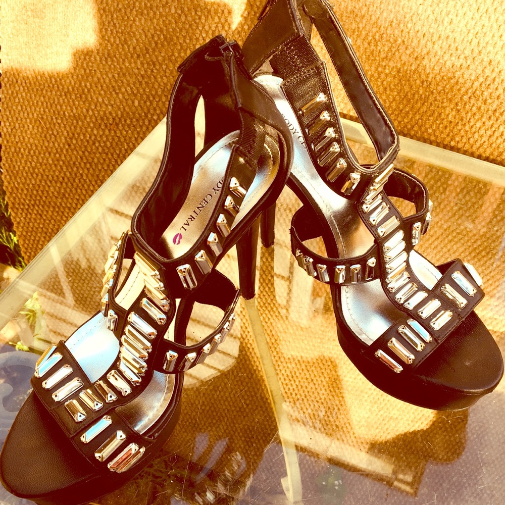 Women’s Shoes
